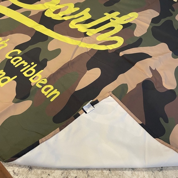 MC2 Saint Barth Aidan Camo-Print Beach Towel - Picture 6 of 7